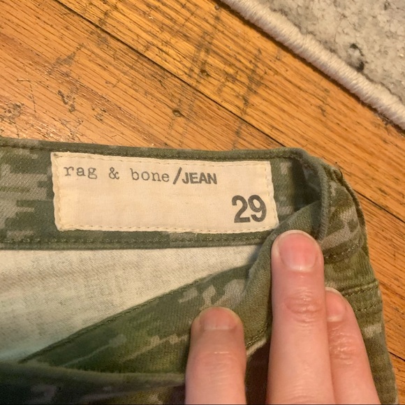 Camo Short Shorts from Rag & Bone, Sz 29 - Picture 9 of 14